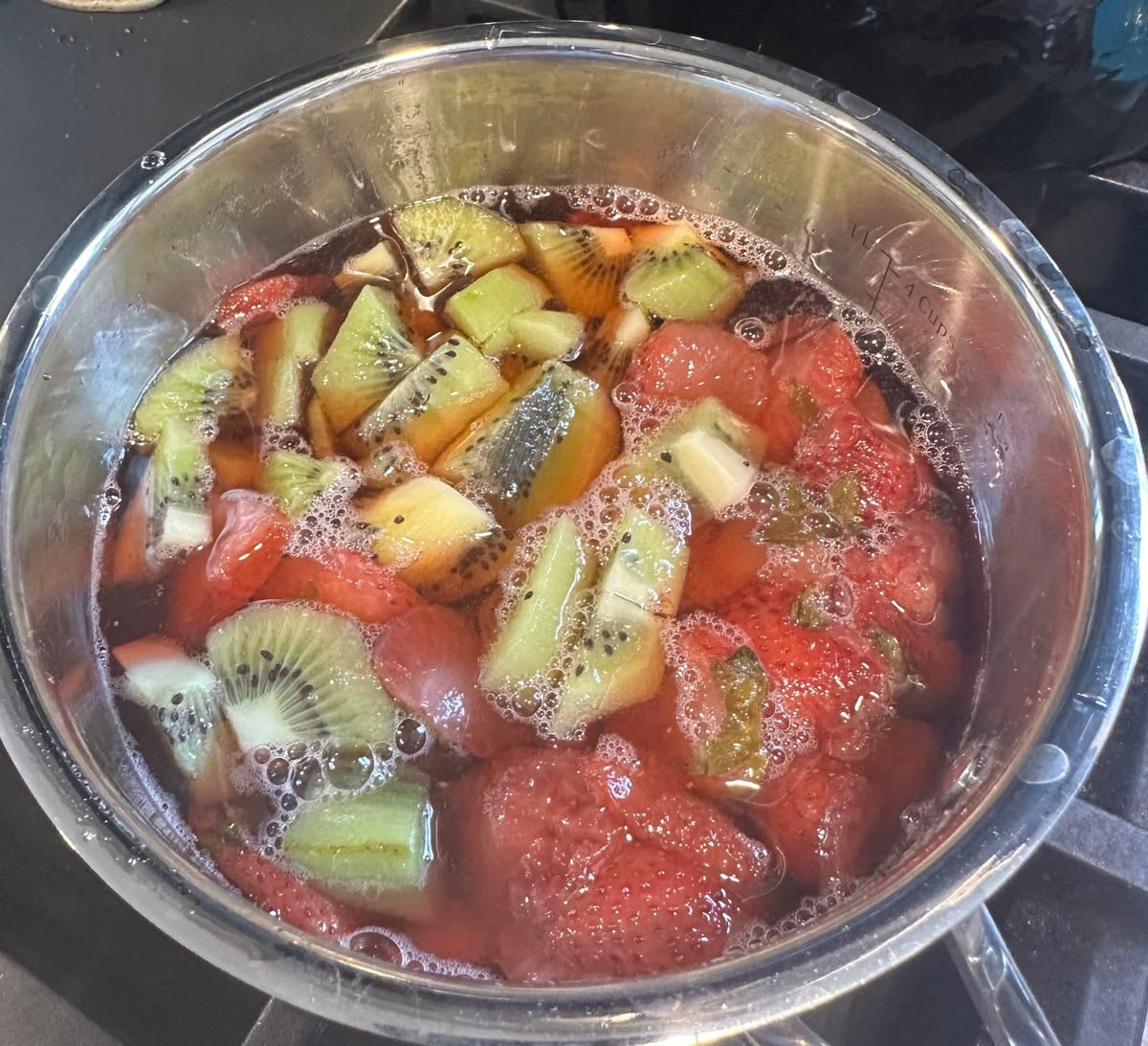 STRAWBERRY + KIWI HYDROSOL