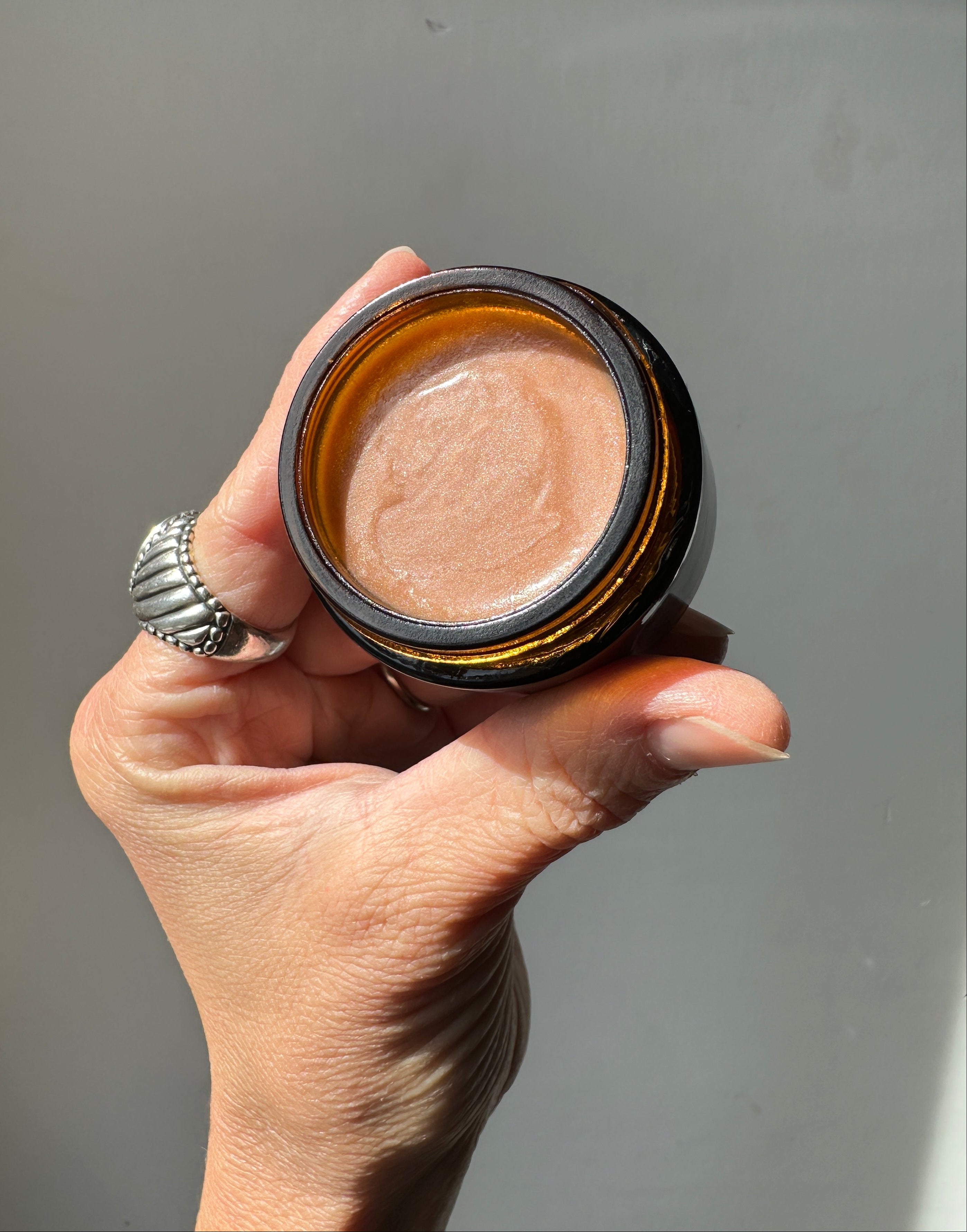 CAKE BATTER SHIMMER BALM