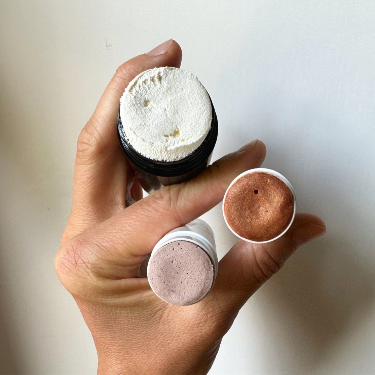 HONEY BRONZE GLOW BALM
